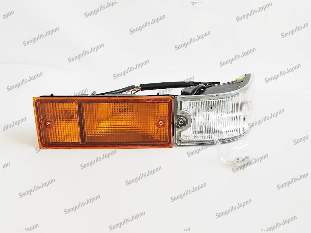 TOYOTA Genuine OME Turn Signal Indicators for SPRINTER TRUENO AE86 4A-GE kouki