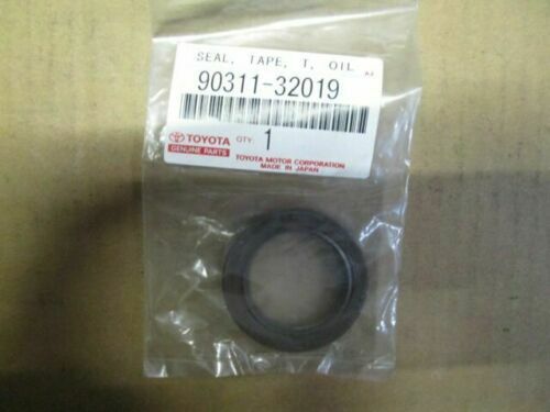 TOYOTA Seal, OIL (for Camshaft Setting) 90311-32019 OEM Genuine