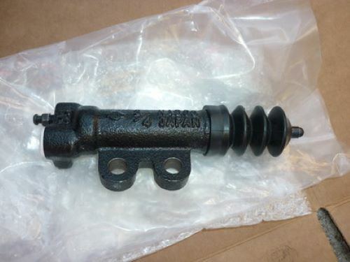 Genuine R32 R33 R34 RB26DETT Clutch Slave Cylinder 30620-12U0A F/S Nissan