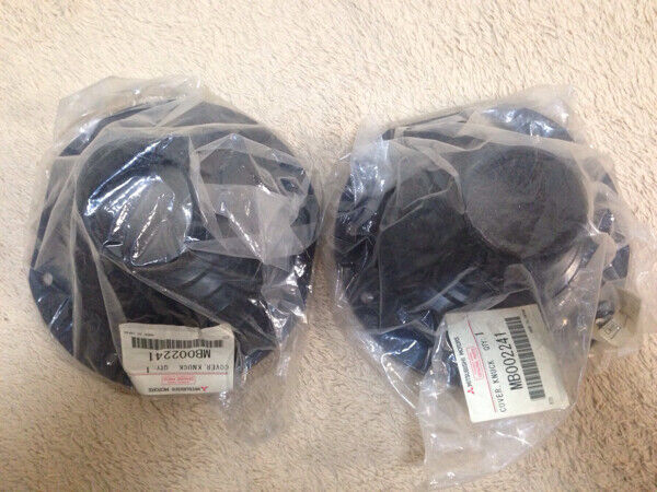 MITSUBISHI JEEP J53 FRONT AXLE RUBBER BOOT COVER 2PCS SET GENUINE OEM