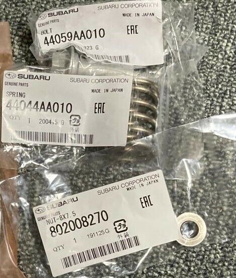 Subaru Exhaust Pipe Spring Bolt Kit 44044AA010 44059AA010 802008270 F/S Genuine