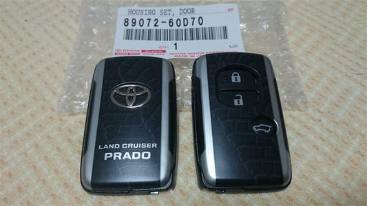 TOYOTA GENUINE LAND CRUISER PRADO 150 REMOTE KEY SHELL CASE Argento Cross Japan