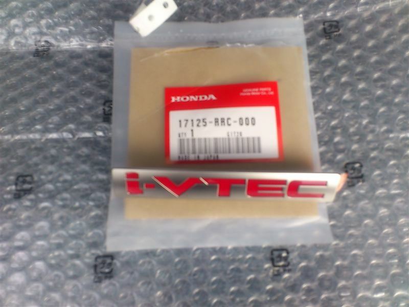 HONDA GENUINE i-VTEC INTAKE MANIFOLD COVER EMBLEM OEM 17125-RRC-000 Japan