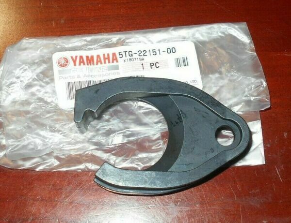 Genuine Swingarm Swing Arm Chain Guide Buffer Seal Guard 5TG-22151-00 F/S Yamaha