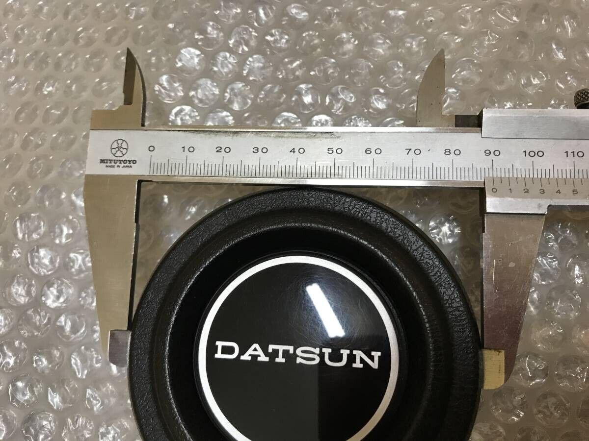 DATSUN Horn Button Hakosuka Kenmeri Japan Original