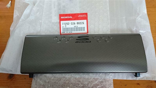 Genuine AP1 AP2 S2000 Carbon Style Radio Cover 77252-S2A-902ZG F/S HONDA