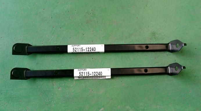 Toyota OEM Corolla CP Coupe AE86 Front Bumper Side Support set Genuine New