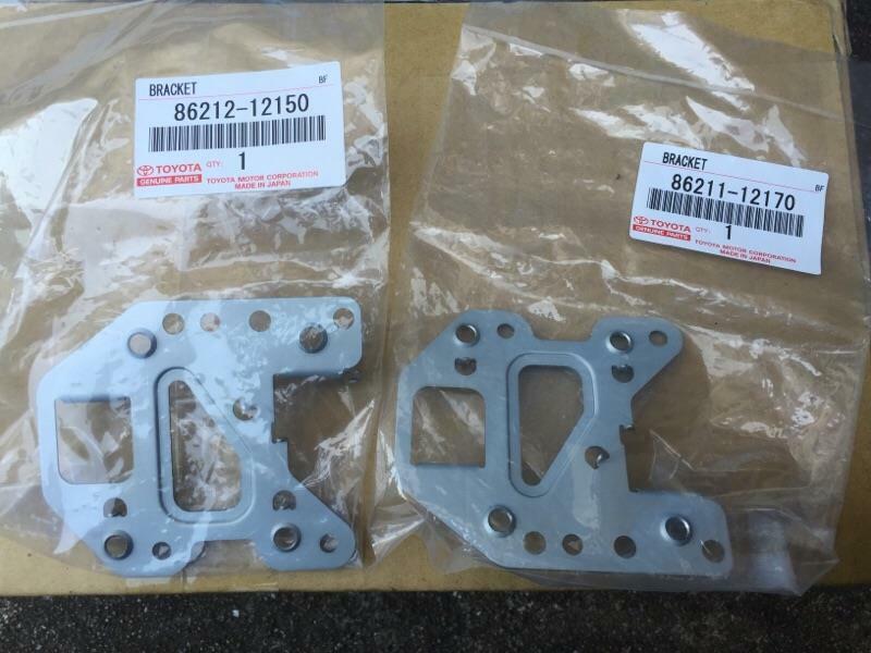 Toyota Genuine Corolla Levin Sprinter Trueno AE86 85 Coupe Radio Bracket Set OEM