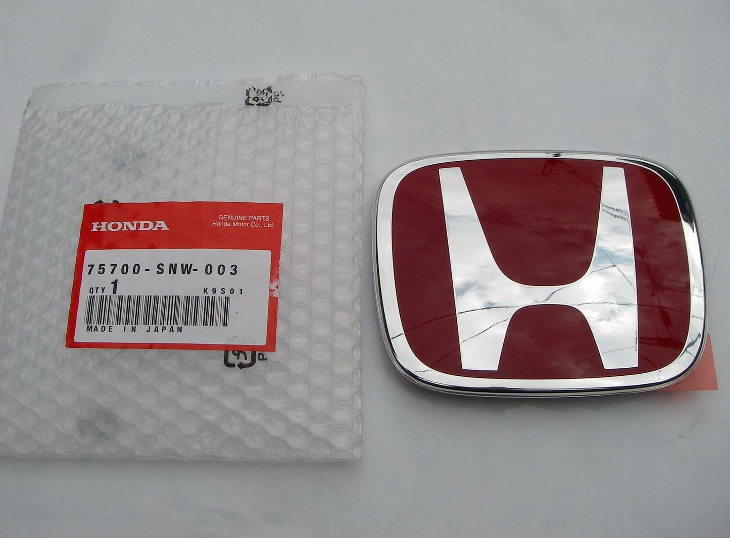 HONDA GENUINE CIVIC FD2 TYPE-R Front & REAR RED H EMBLEM SILVER TRIM JDM Japan