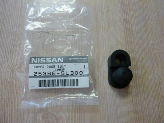 Genuine COVER-STEERING SWITCH 25368-5L300 Nissan