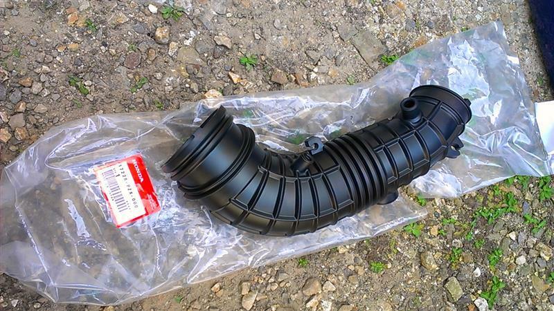 Honda Genuine S2000 AP2 Air Intake Hose Tube F22C 17228-PZX-000 OEM