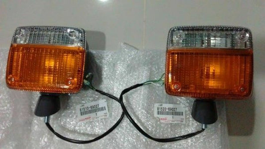 Toyota Land Cruiser FJ40 BJ40 Front Turn Signal Lights Lamp SET F/S Genuine