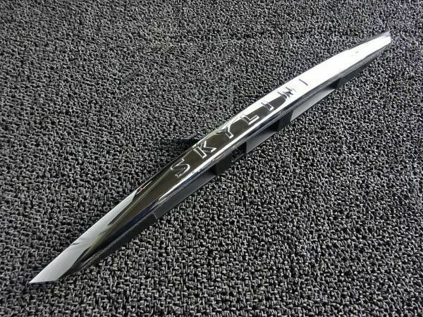 Genuine SKYLINE V37 TRUNK LID FINISHER 84810-4GA0B F/S Nissan