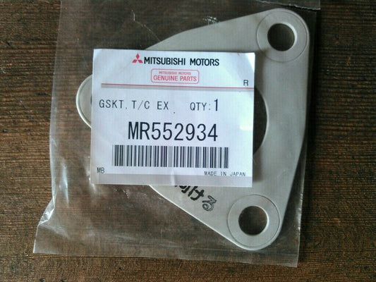 Mitsubishi Genuine GASKET,T/C EXHAUST GAS INLET HOLE MR552934 OEM JDM