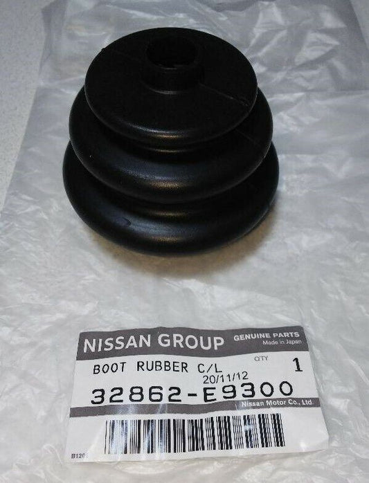 Genuine Datsun Control Lever Boot 32862-E9300 F/S Nissan
