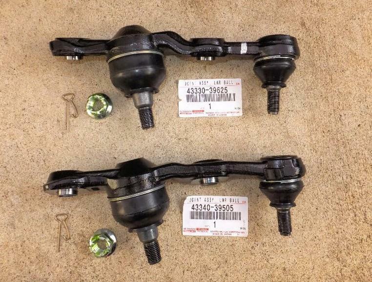 LEXUS Genuine IS GS Front Lower Ball Joints LH & RH 43340-39505, 43330-39625 OEM